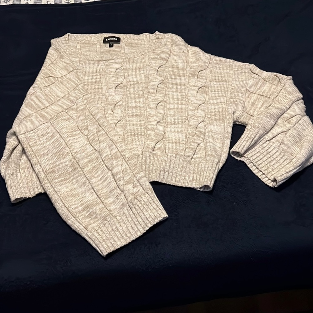 Grey crop sweater